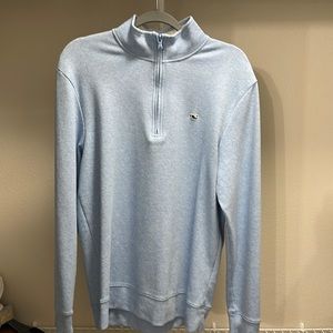 Men’s vineyard vines sweater